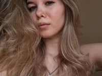 holy_michela Adlı Modelin Canlı XXX Sohbeti