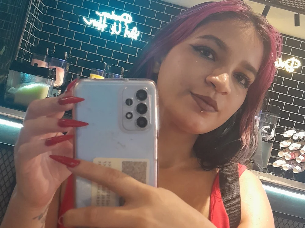 isabellassmith1 offline chatrum