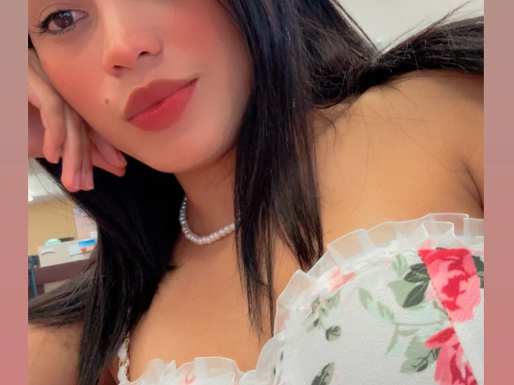 Valeria25cf offline chatrum