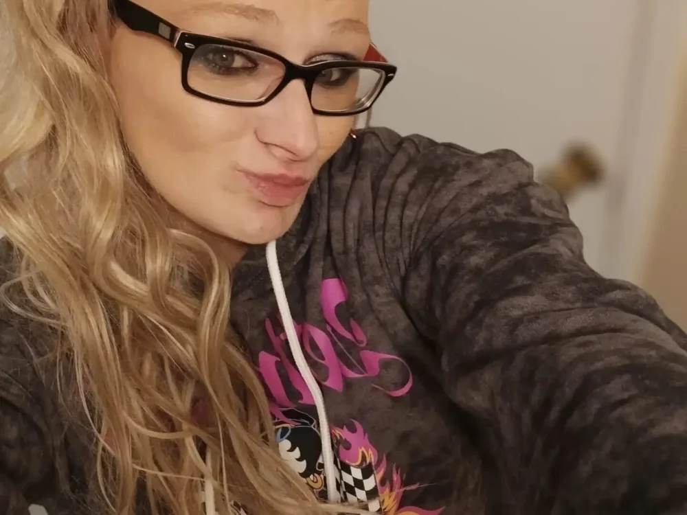 SocoFreak626's Offline Chat Room