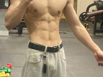 Huytuant Male Asian Cam Naked