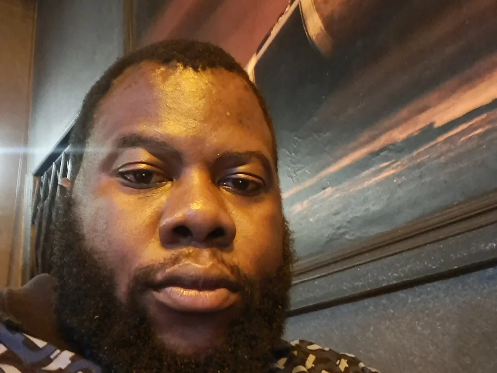 Desdickens' Offline Chat Room