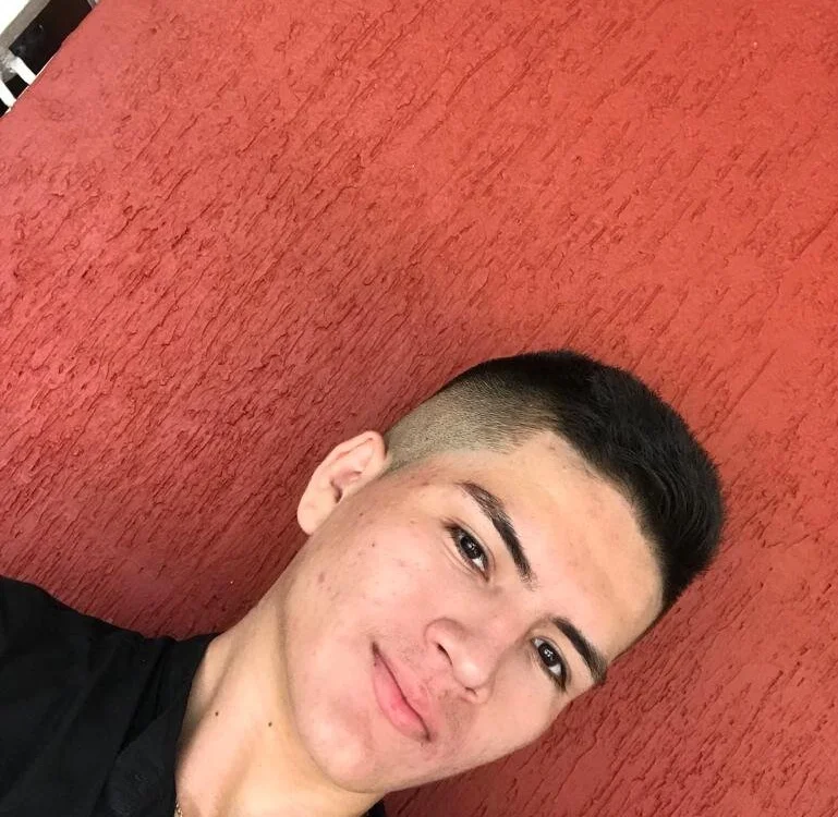 Offline chatovací místnost natty_eddy