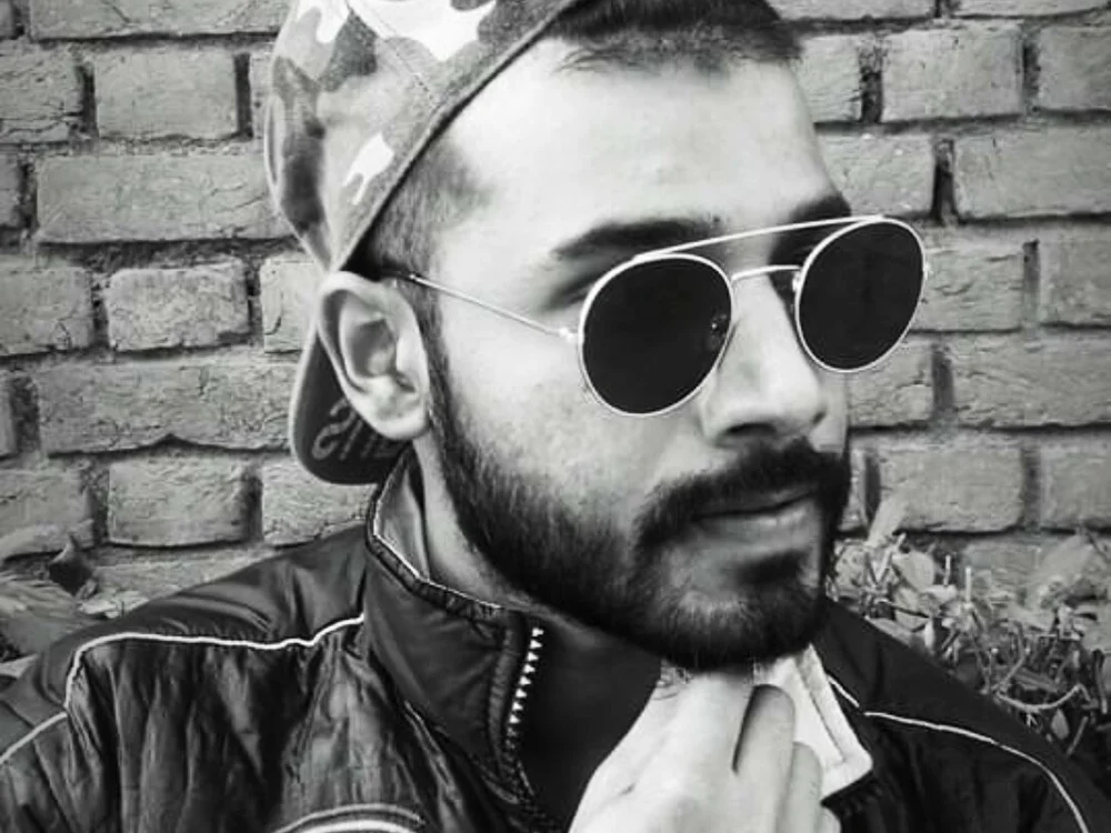 Offline XXX chat modela WHATHEFUCK06