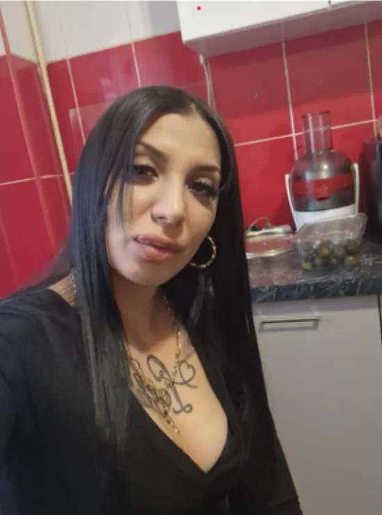 SierraMartini's Offline XXX Chat