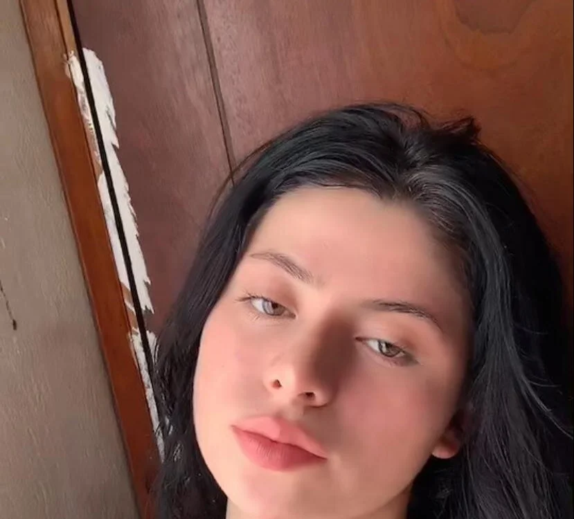 Sara_Del_Toro's Offline XXX Chat
