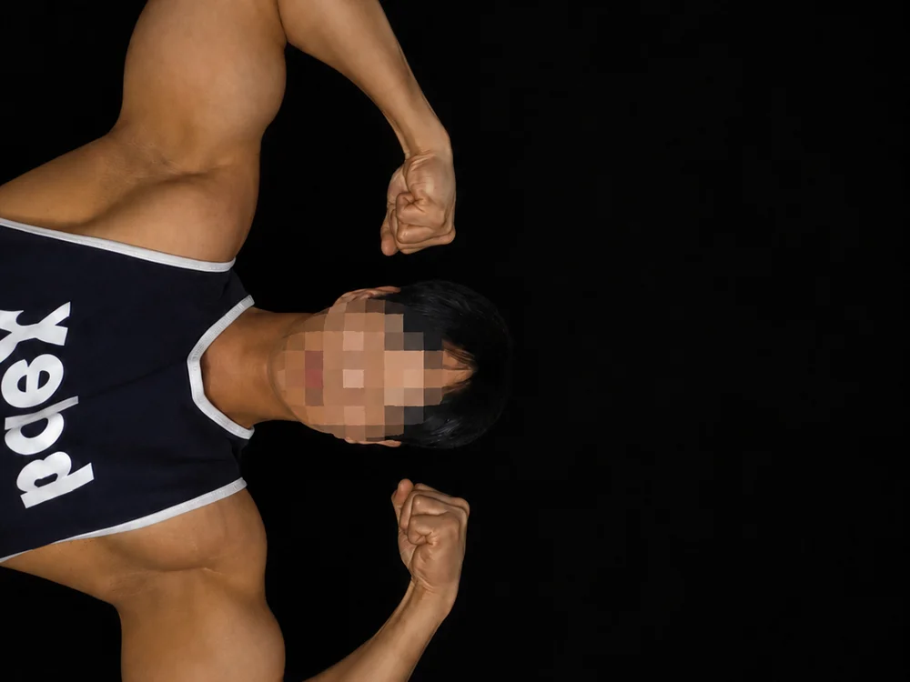 دردشة MuscleKorean7 الجنسية دون اتصال
