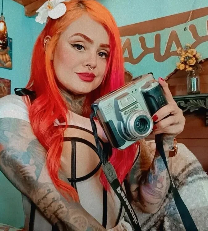 sakura_rouge_ offline chatrum