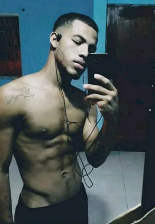 Criistian_prado's most recent online preview