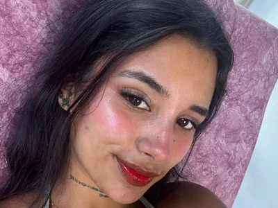 Lorena_Mcfly on StripChat