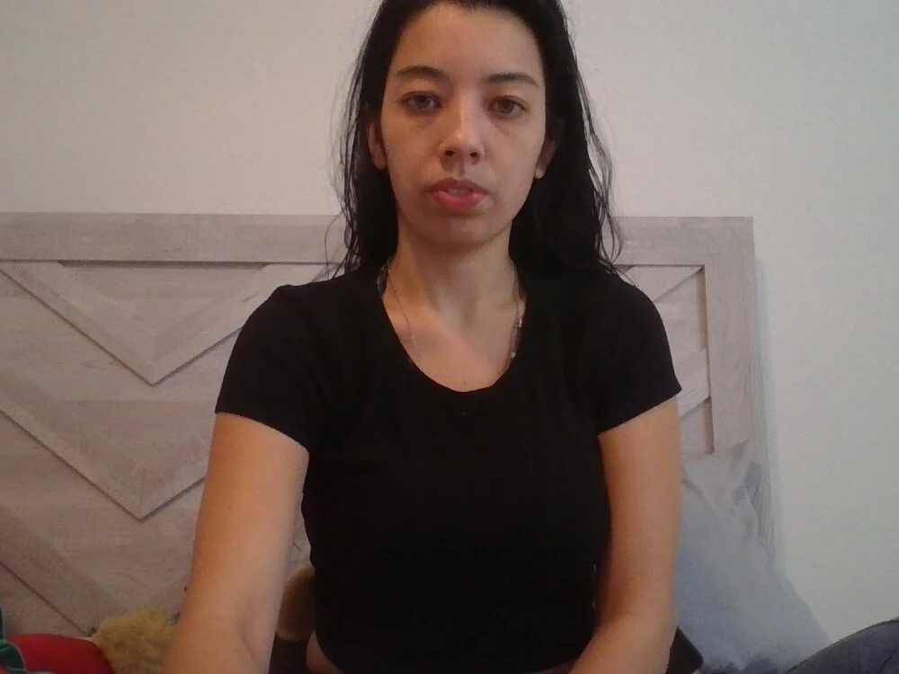 Lucysweets' Offline XXX Chat