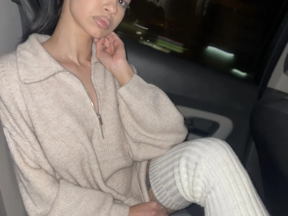 MishaEdhessa's Offline XXX Chat