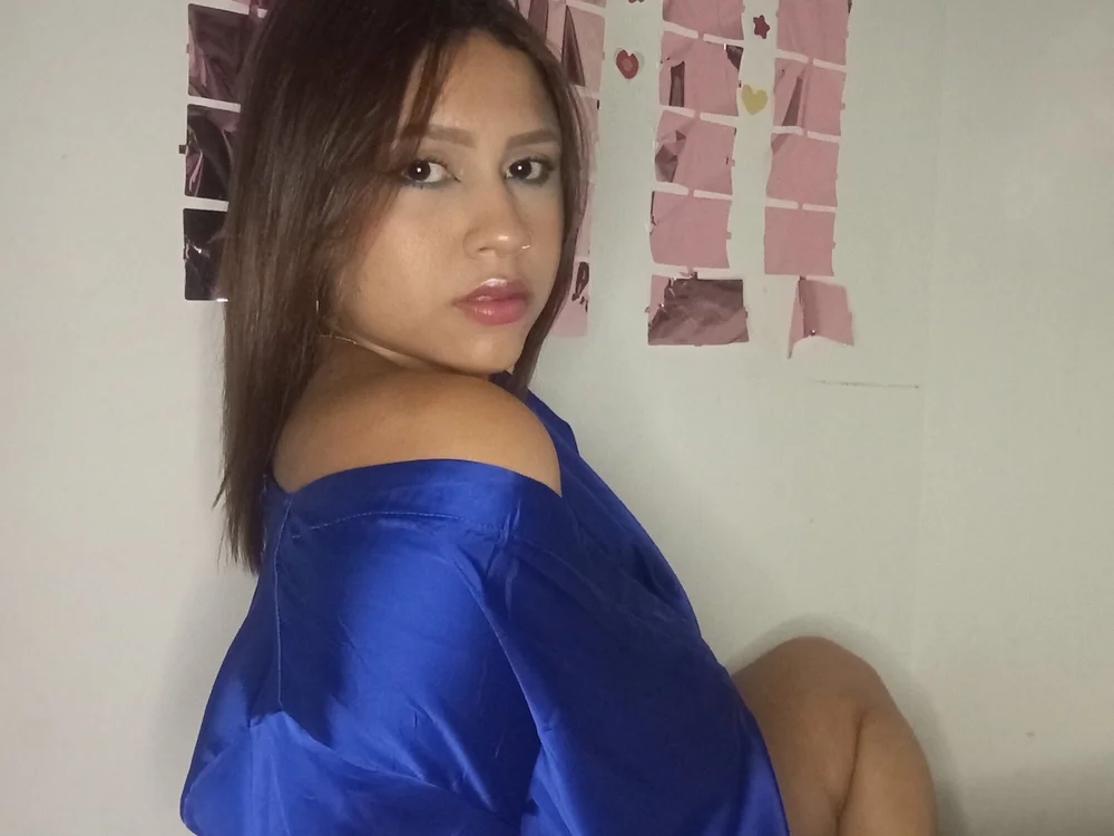 Kandyfire's Offline Chat Room