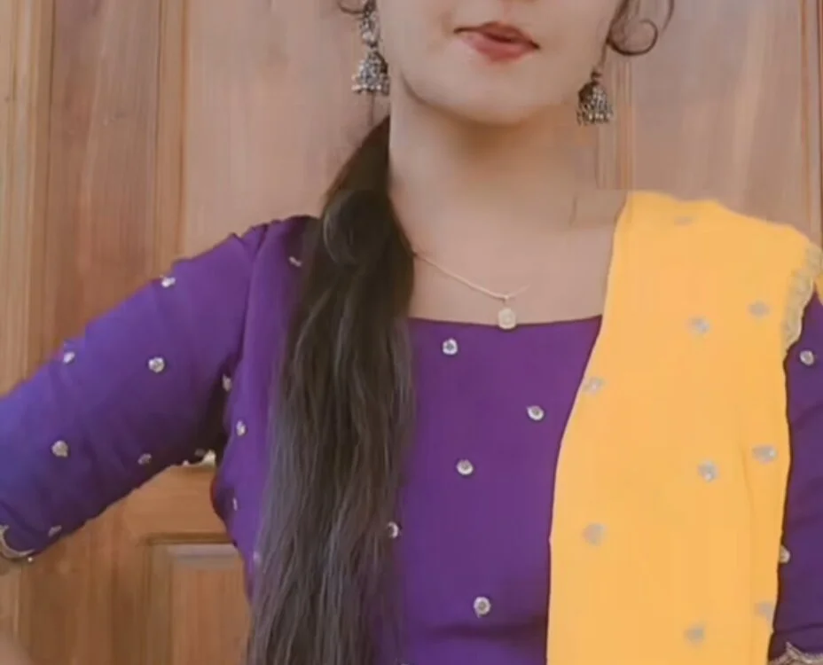 Офлайн-чат XXX call_me_mouni099