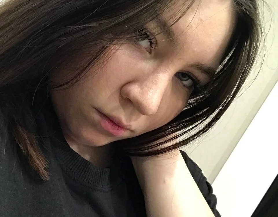 FalineAtlee's Offline Chat Room