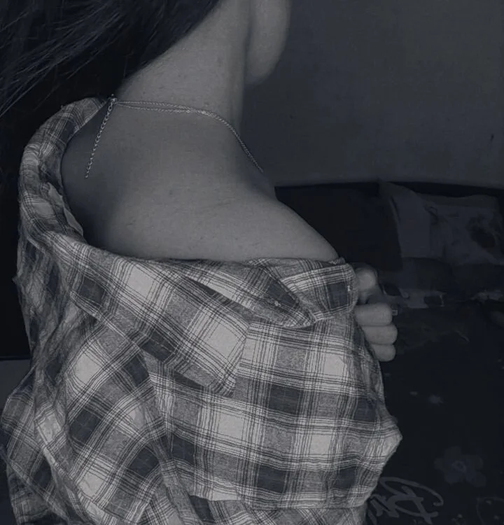 Super_Girl-11 offline XXX-chat