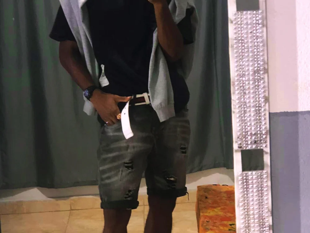 Kiing_afrodithon Offline XXX chat