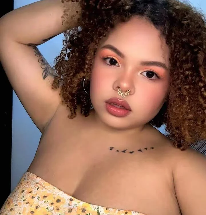 Офлайн-чат XXX amalia_velez_