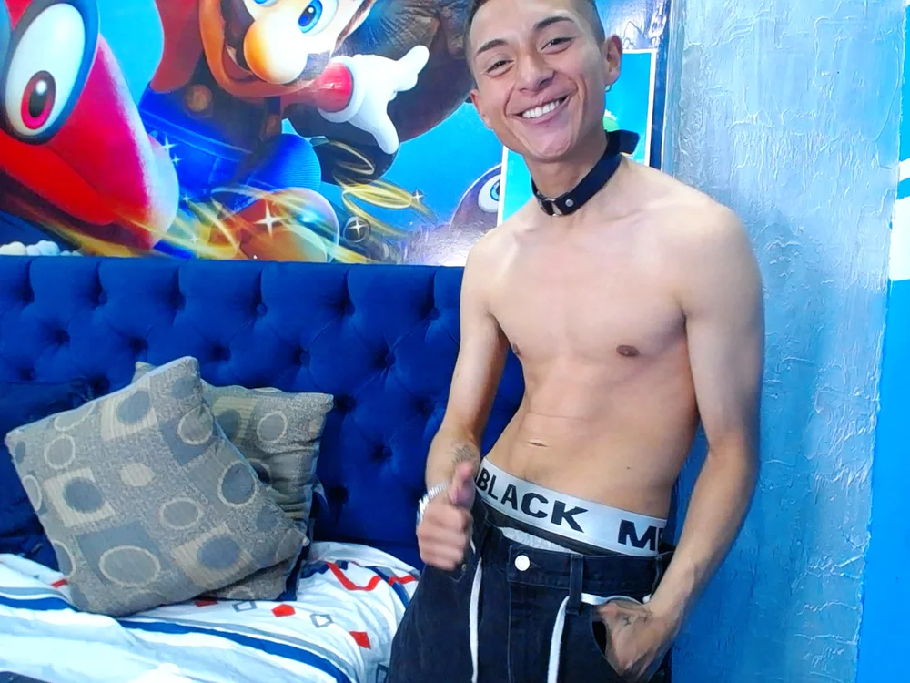 Roger_Soffy's Offline XXX Chat