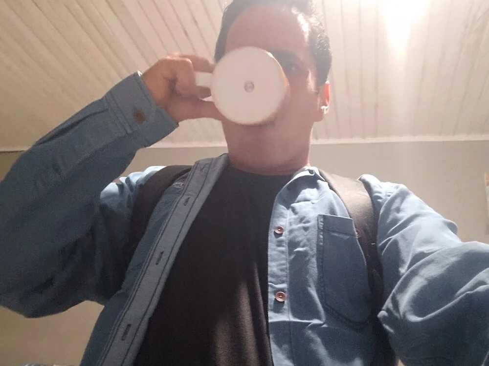 แชท XXX ออฟไลน์ของ Amateuranonimo