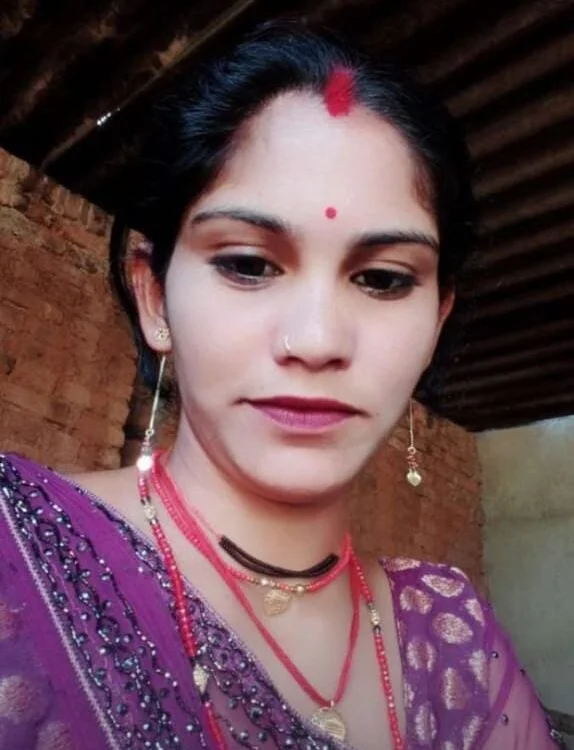 Firuoj_Monika55A's most recent online preview