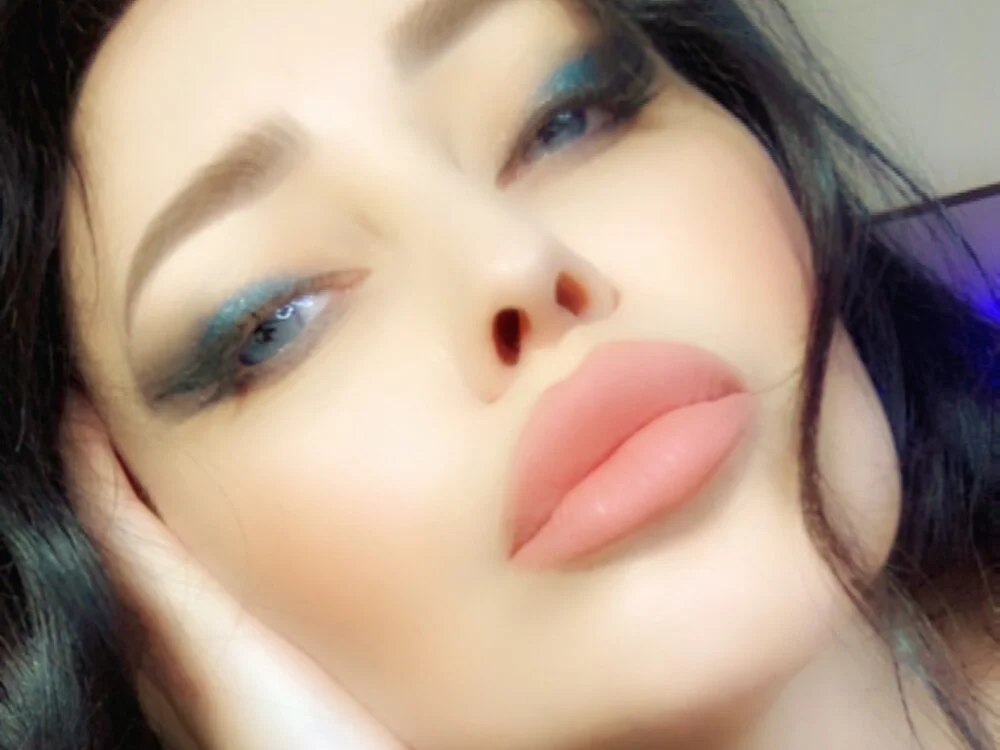 NaomiBlack35 Offline XXX Chat