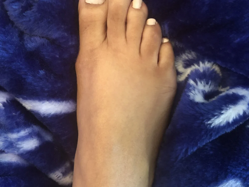 beautifulfeets' Offline XXX Chat