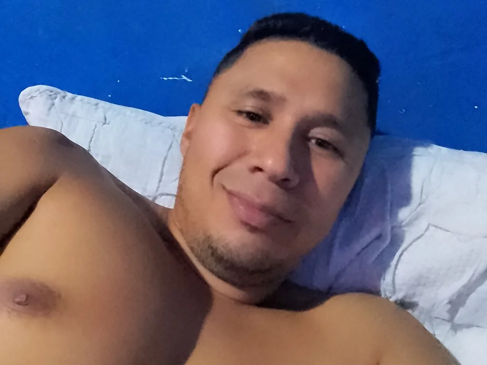 Offline XXX chat modela deiner13