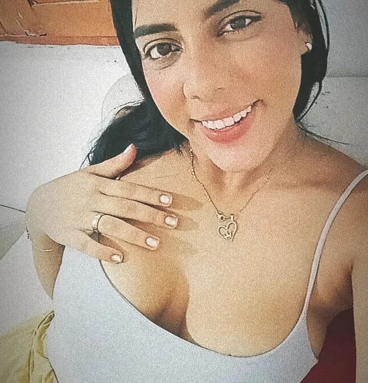 catherine_236's Offline XXX Chat