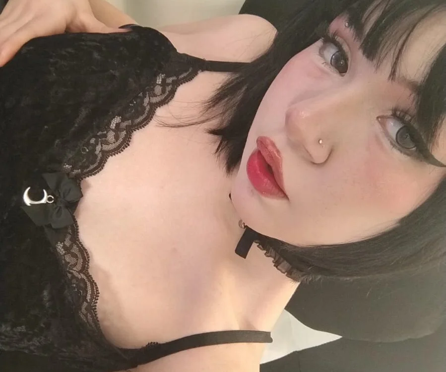 Gotheln Offline XXX chat