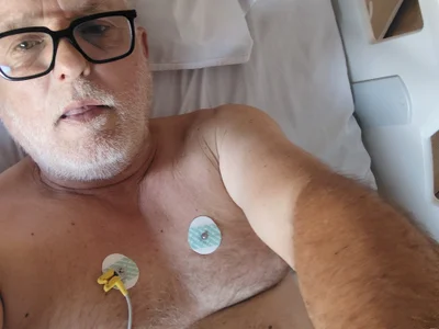Corref Male Mature Live Cam Strip