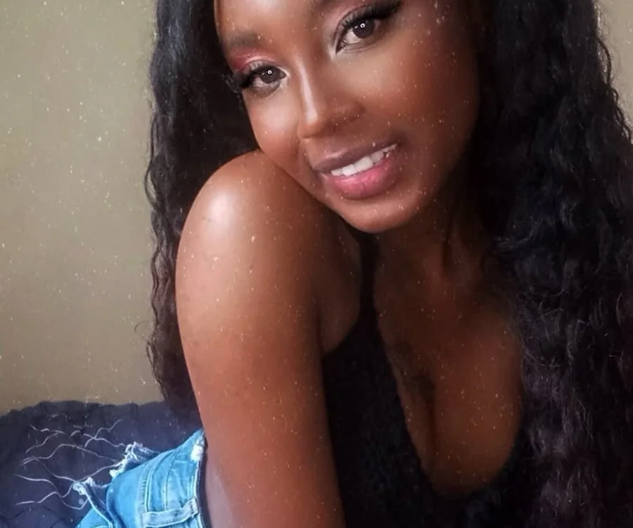 Petitegirl28