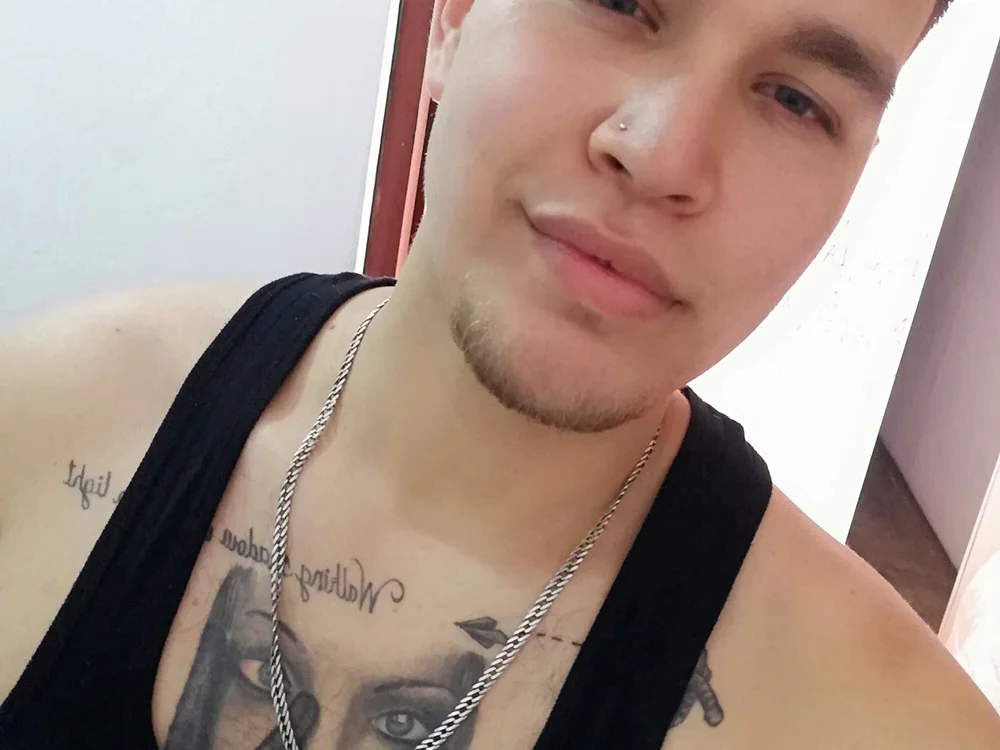 jacksonerick's Offline XXX Chat