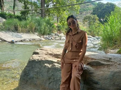 Vaiolett_Smith - Stripchat Best Cam2cam Deepthroat Girl 