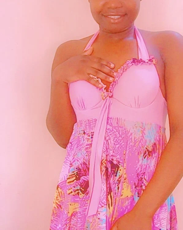 Hot_naughtybebのオフラインXXXチャット