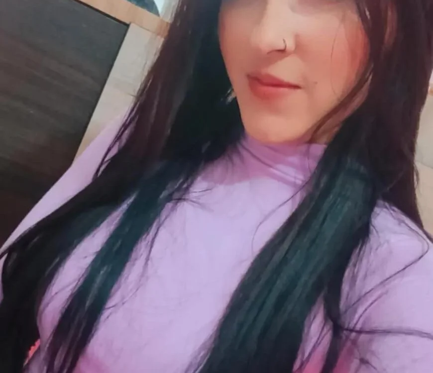 charllotte_evans' Offline XXX Chat