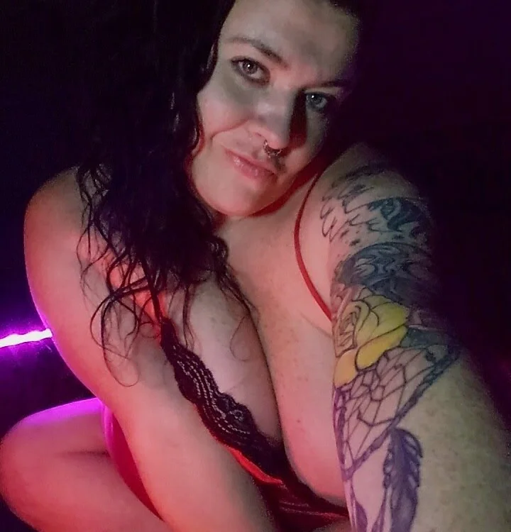 inkedandkinky offline chatrum