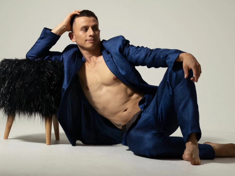 Andreew_falcon – Offline XXX chat