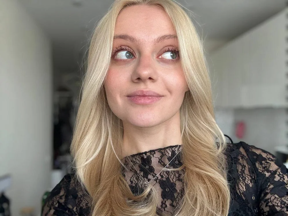 MargretBurse অফলাইন XXX চ্যাট