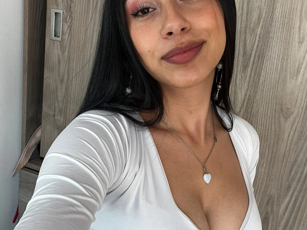 Dakotaa-lee's Offline XXX Chat