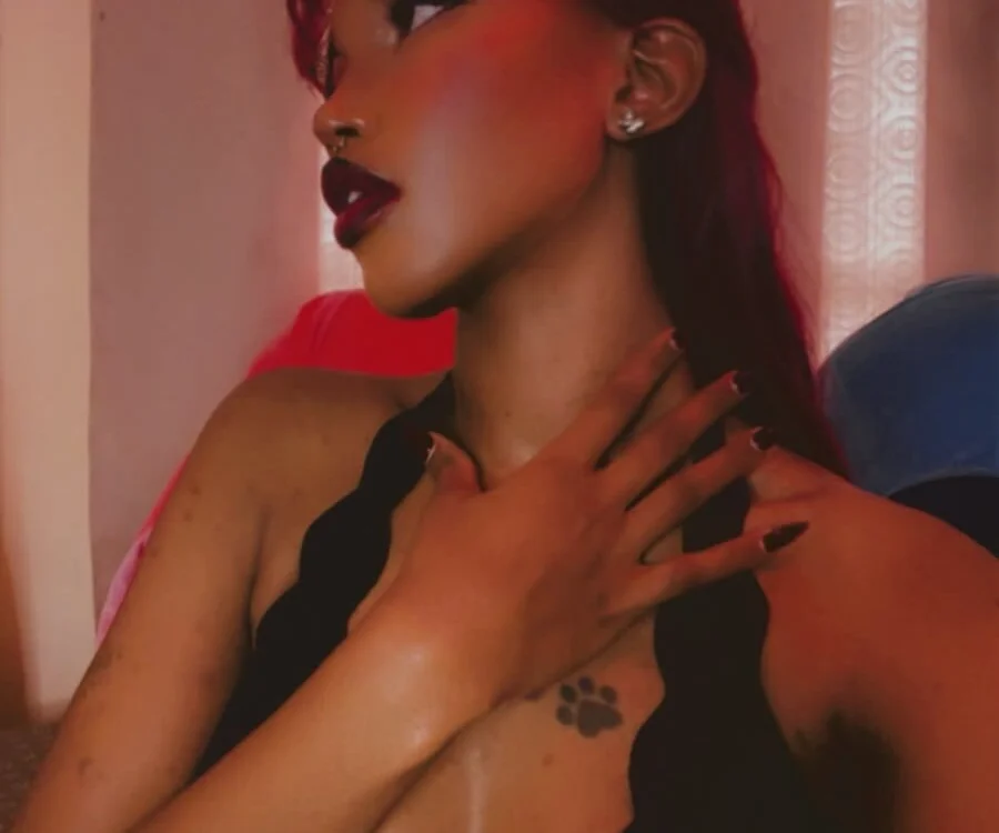 Novah_Vybes Obrolan XXX Offline