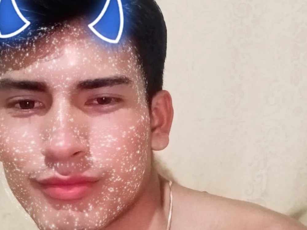 aLeXxxAlcivar's Offline Chat Room
