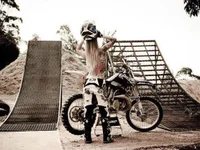 Milamiles98's webcam live show