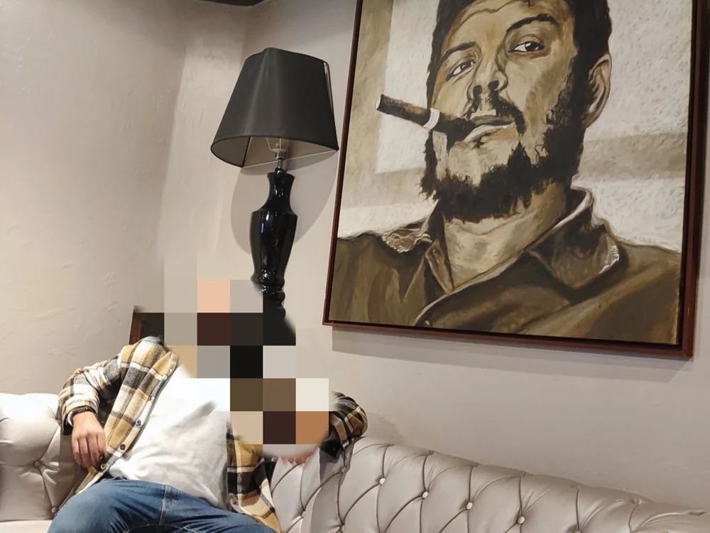 AlbertGray's Offline Chat Room