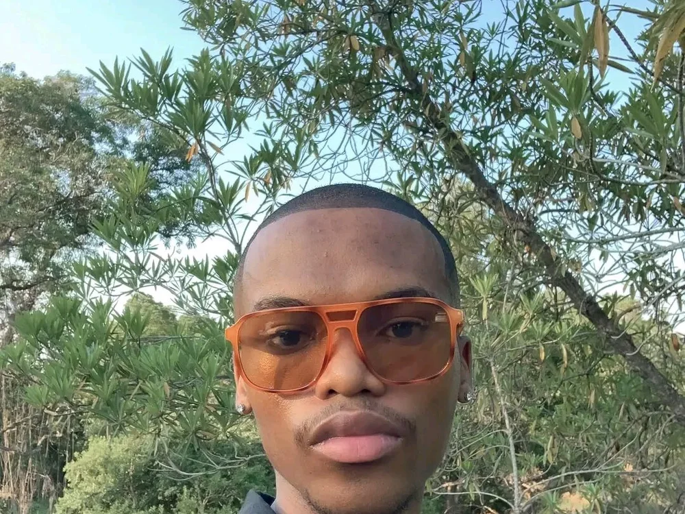 Dickmore12's most recent online preview