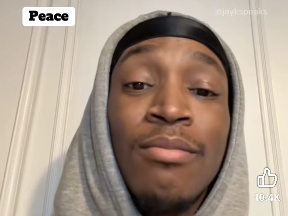 BumbleBee84 Adlı Modelin Çevrimdışı XXX Sohbeti