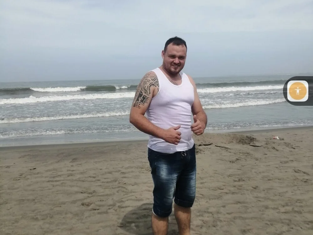 wesley-sexy's Offline XXX Chat