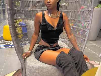 Dark_Cocoa - Girl 