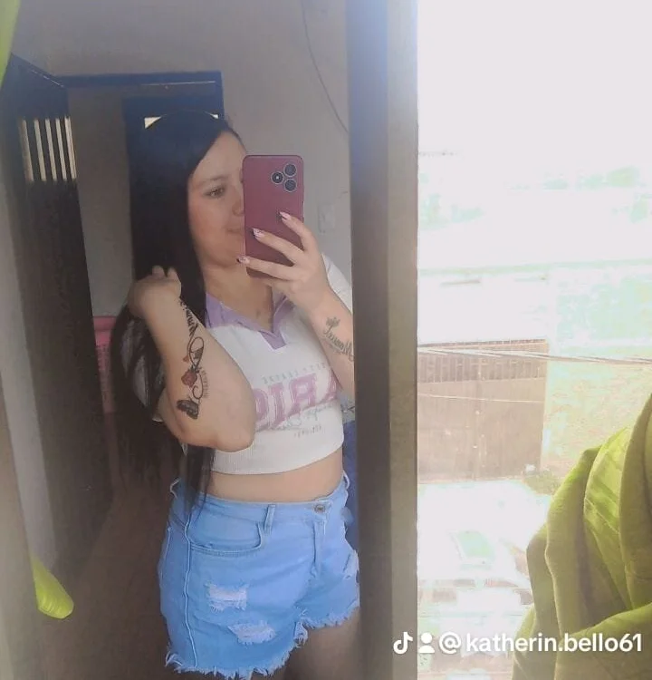 Briana_Adams7's Offline XXX Chat