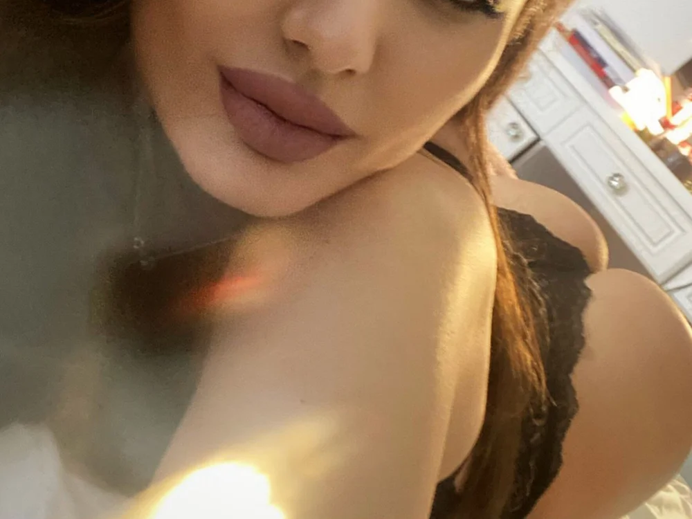 Diamond_Eve's Offline Chat Room